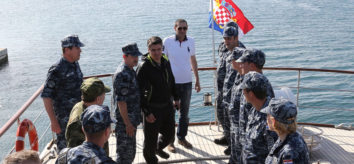 Predsjednik Vlade prisustvovao nadzorno-tehničkom gađanju protubrodskom raketom RBS 15B